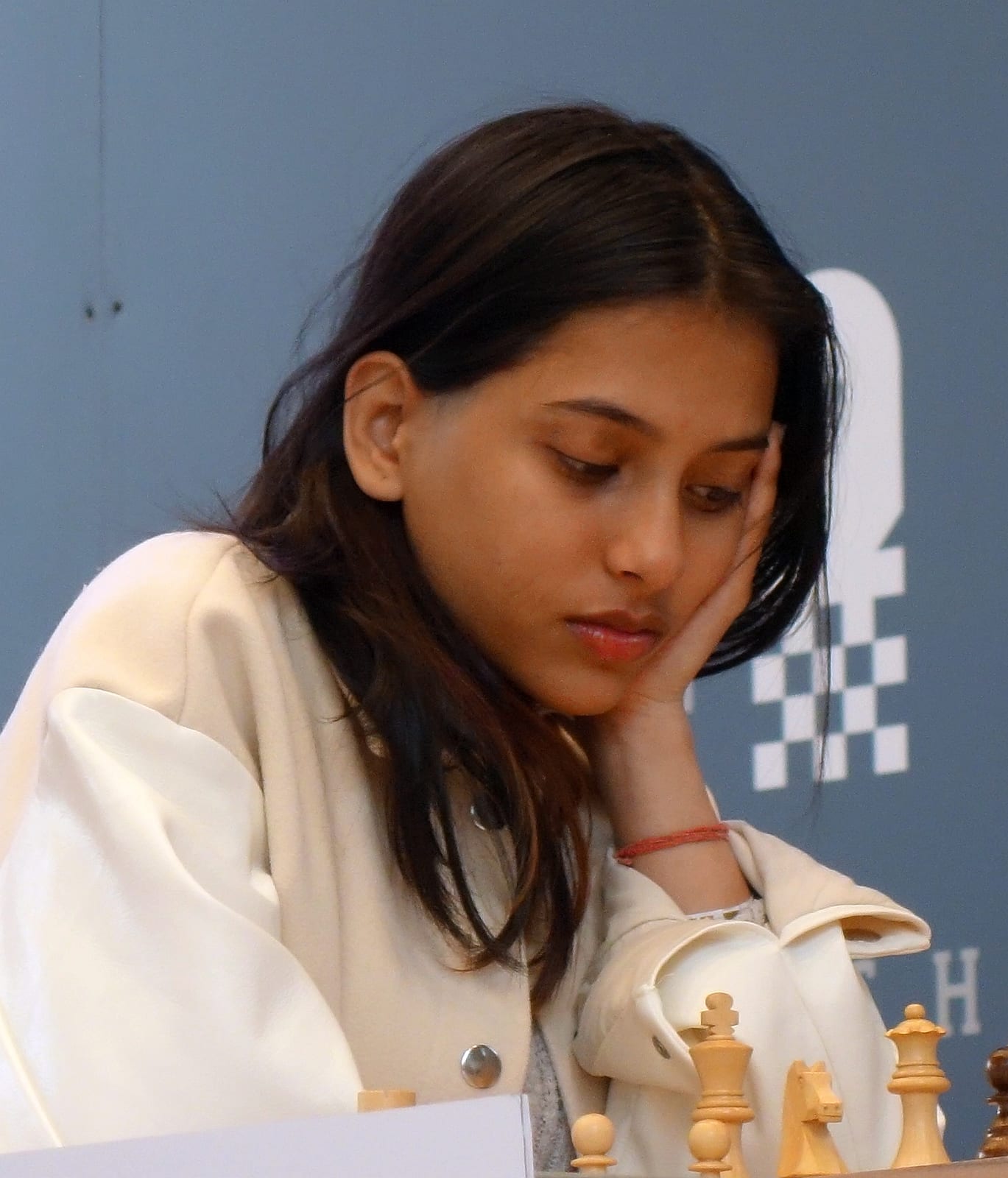 Divya Deshmukh at the board in 2024, the year she won the World Junior Girls Championship and Olympiad gold
