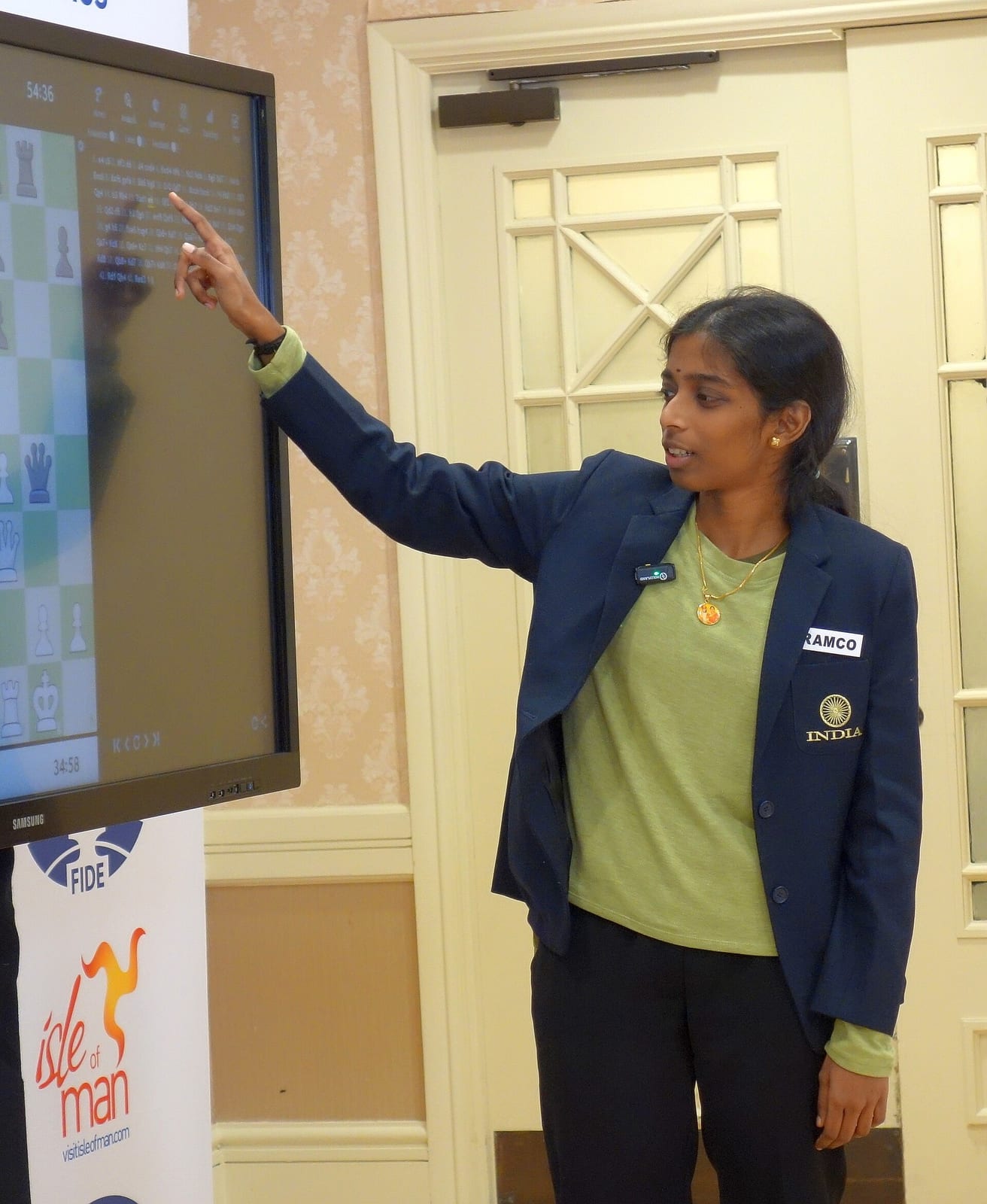 Vaishali Rameshbabu studying the board during a 2023 tournament game