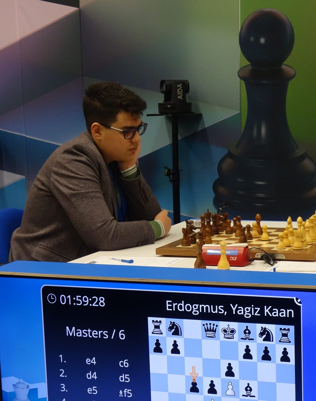 Yagiz Kaan Erdogmus at the Tata Steel Chess Tournament in 2026